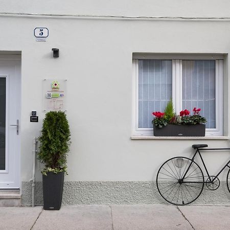 Zona 30 Bike Guesthouse Palmanova Dış mekan fotoğraf
