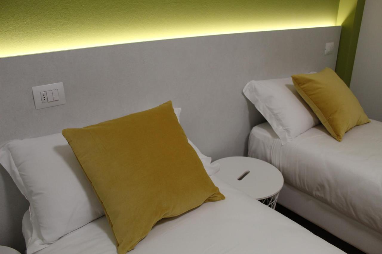 Zona 30 Bike Guesthouse Palmanova Dış mekan fotoğraf